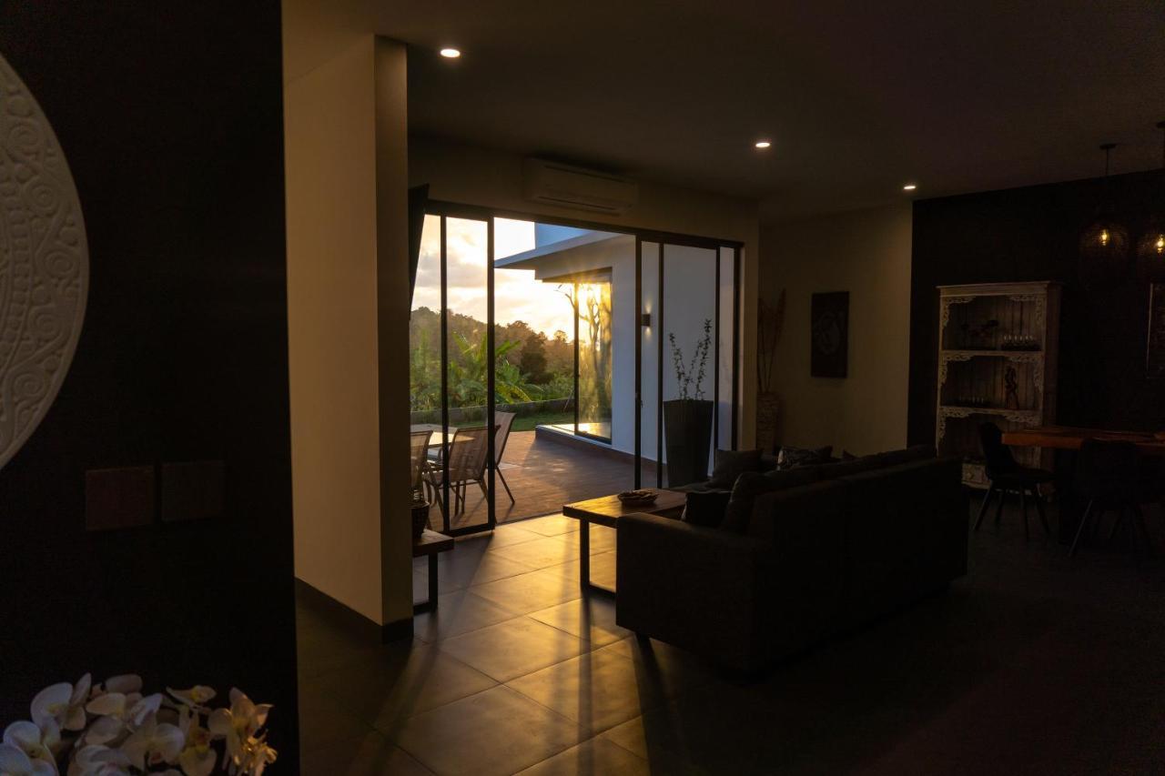 Balisen Luxury Villas Jasri Exterior foto